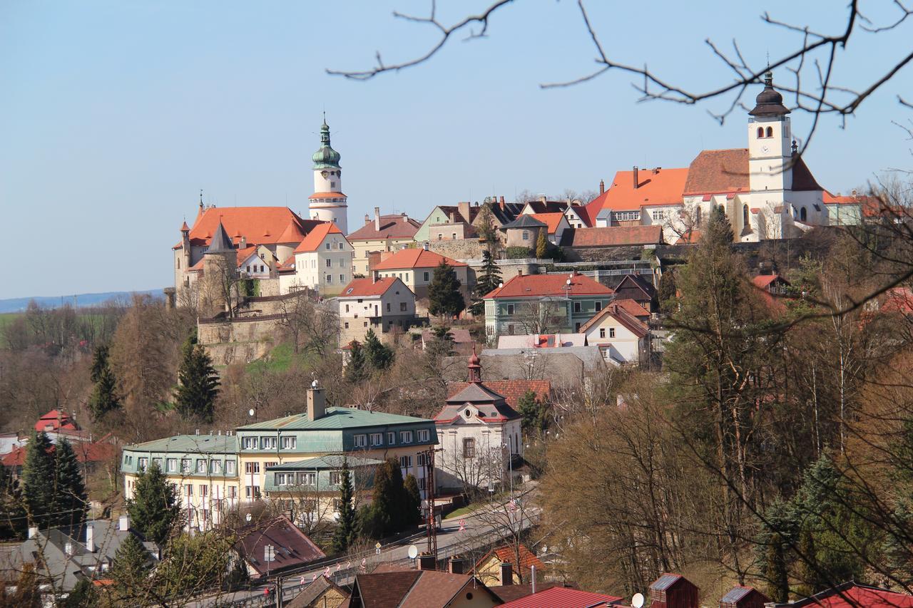Hotel Rambousek Nové Město nad Metují Bagian luar foto